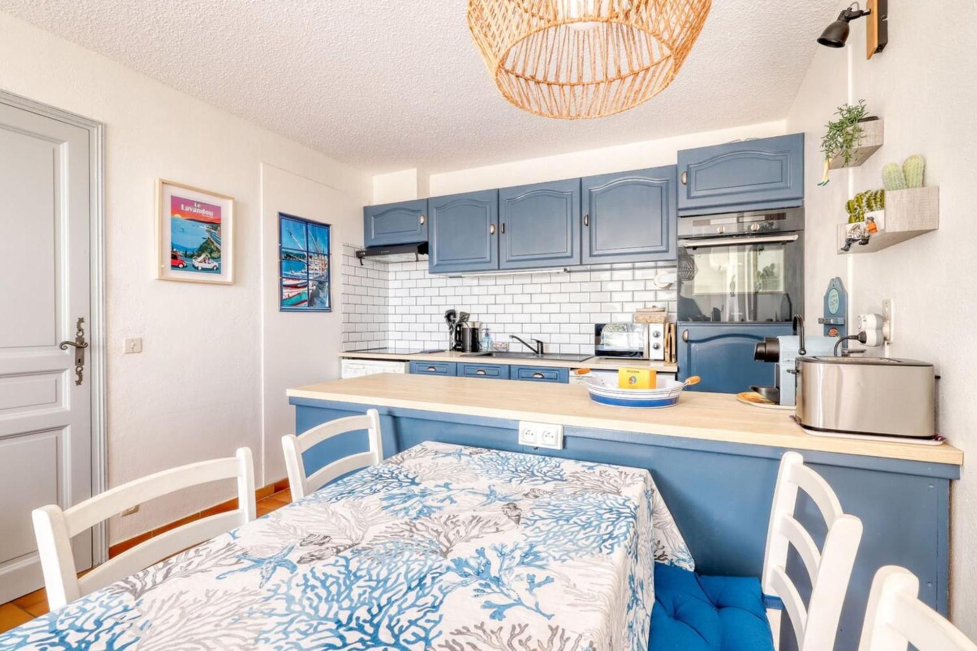 Apartament Exceptional View In Saint-Clair For 4 People Le Lavandou Zewnętrze zdjęcie